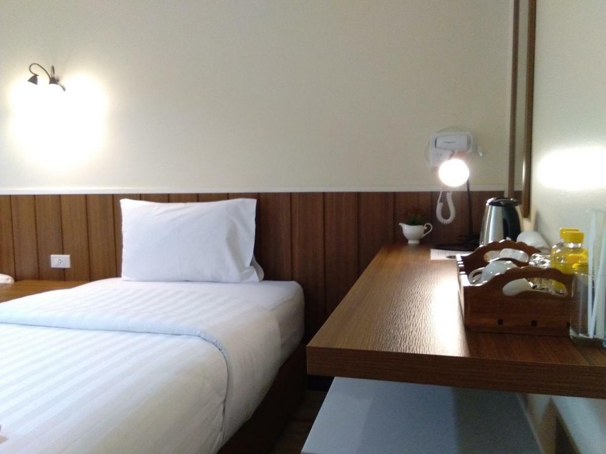 Baan Wanchart Hostel