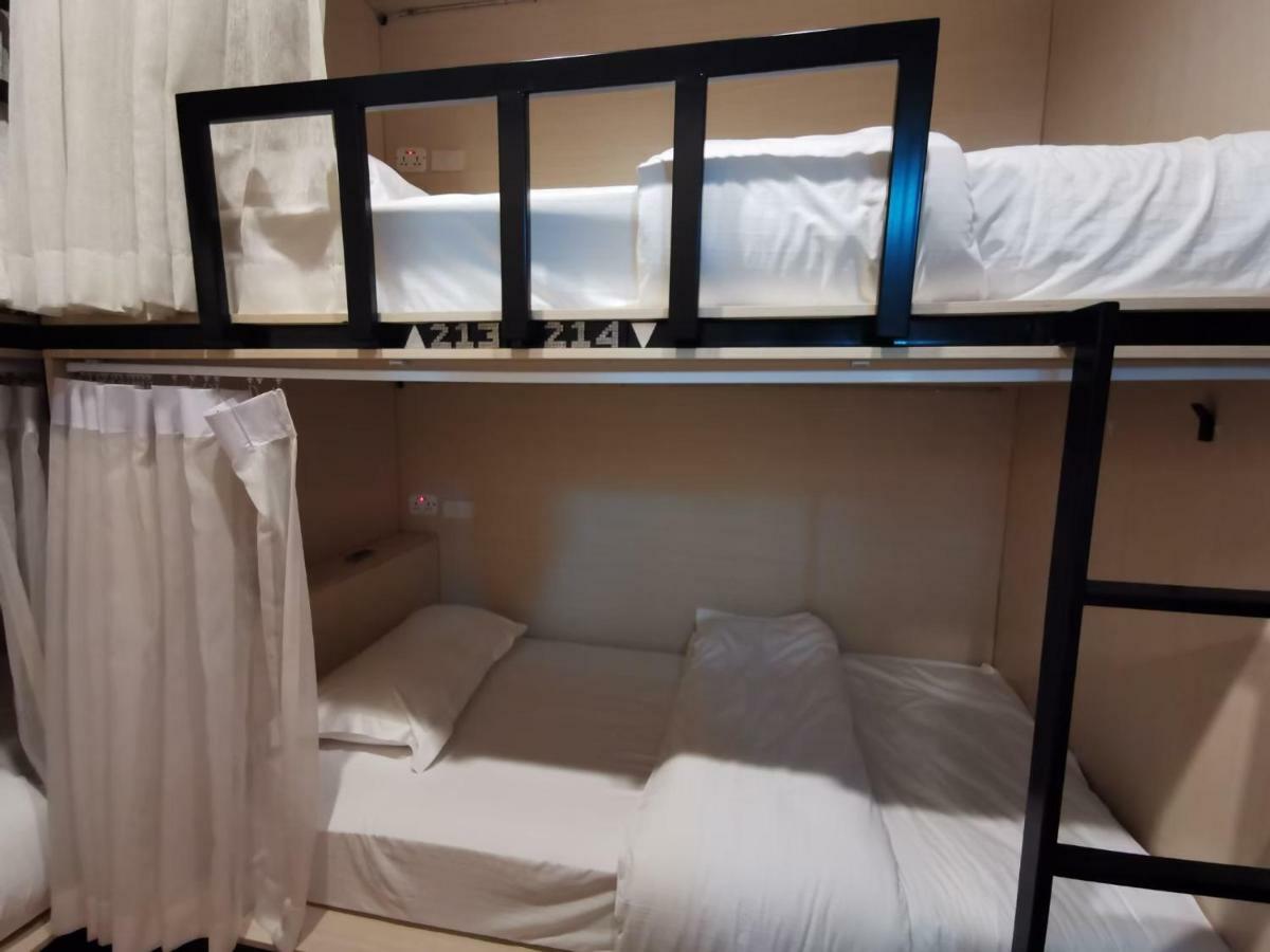 Bed To Asrama *