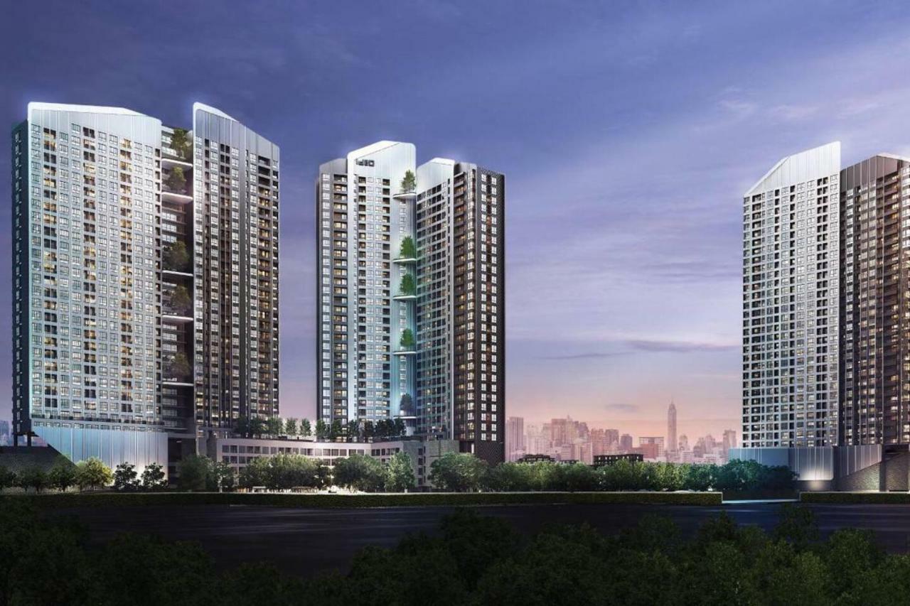 Ideo O2网红泳池 32f Skyline View Bitec Bts Bangna400米