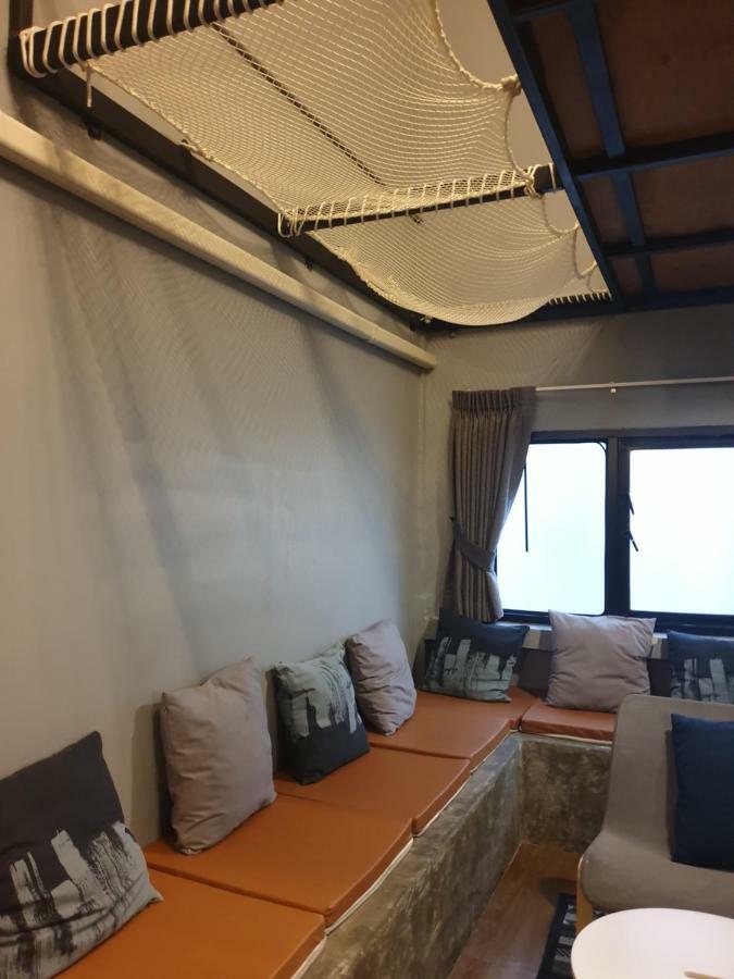 Silom Space Asrama