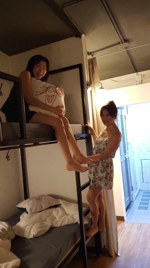 Sanookdee (adults Only) Hostel *