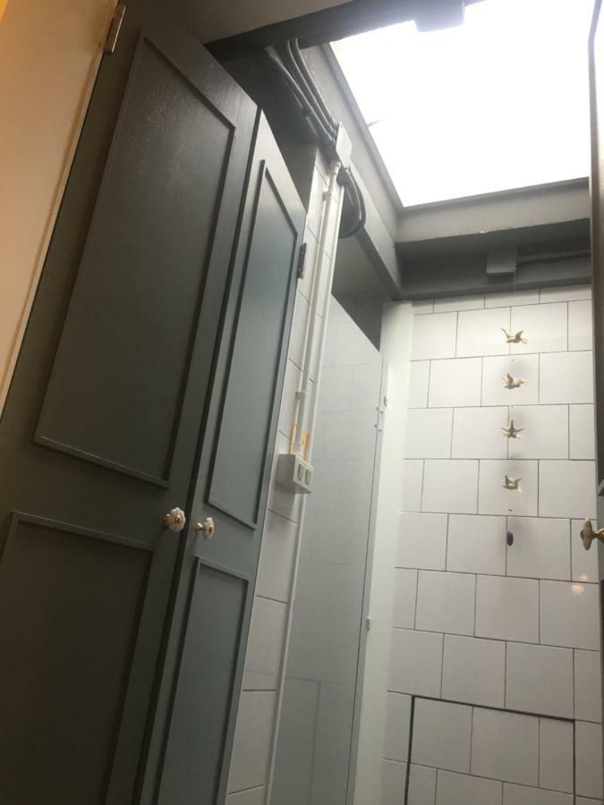 Hostel Sanookdee (adults Only)