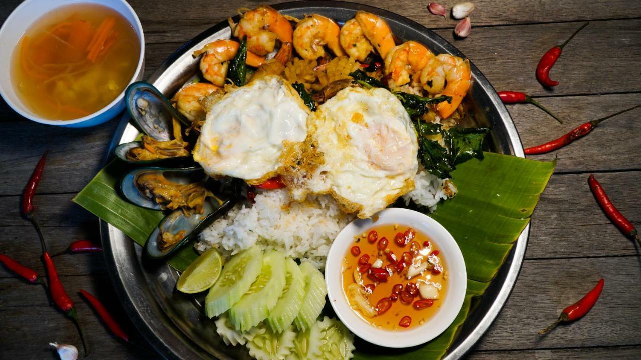 Hostel Nara Cafe And Bangkok