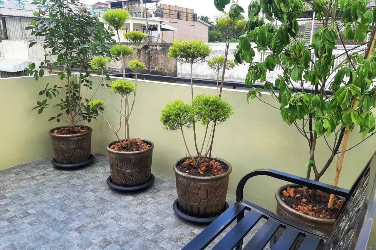 Asrama Chaiwat Bangkok