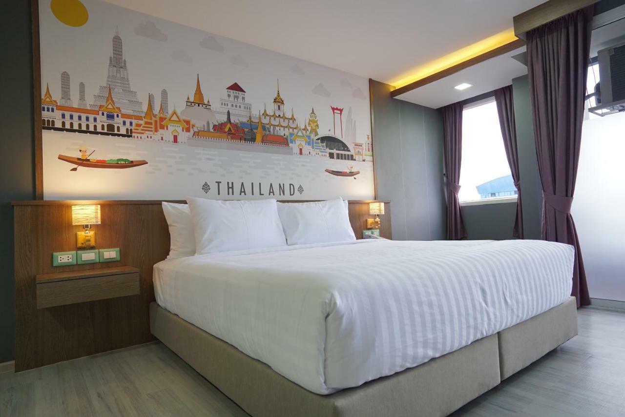The Qube Fifty Hotel