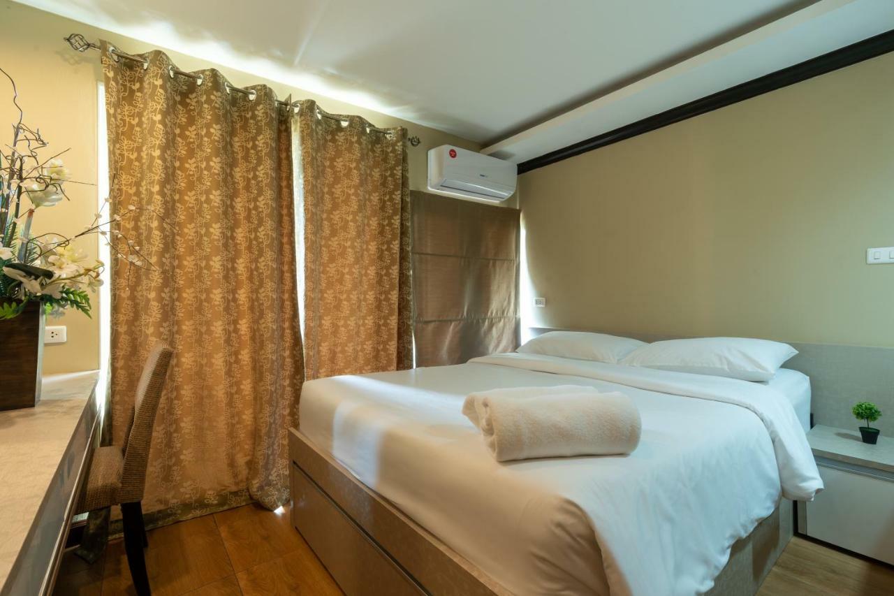Greenview Ekkamai10 Hotel