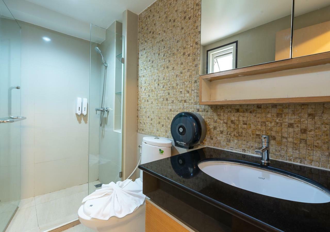 Hotel Greenview Ekkamai10 3*