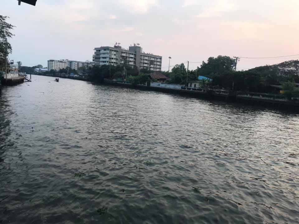 Waterside Herberg Bangkok