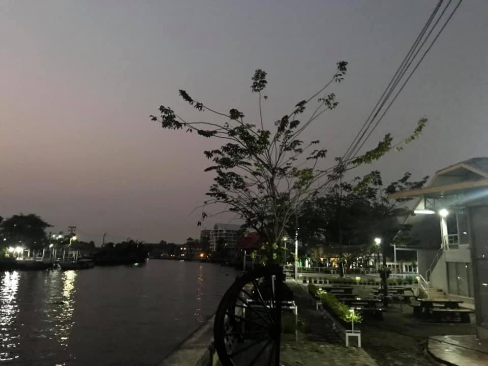 Waterside Herberg Bangkok