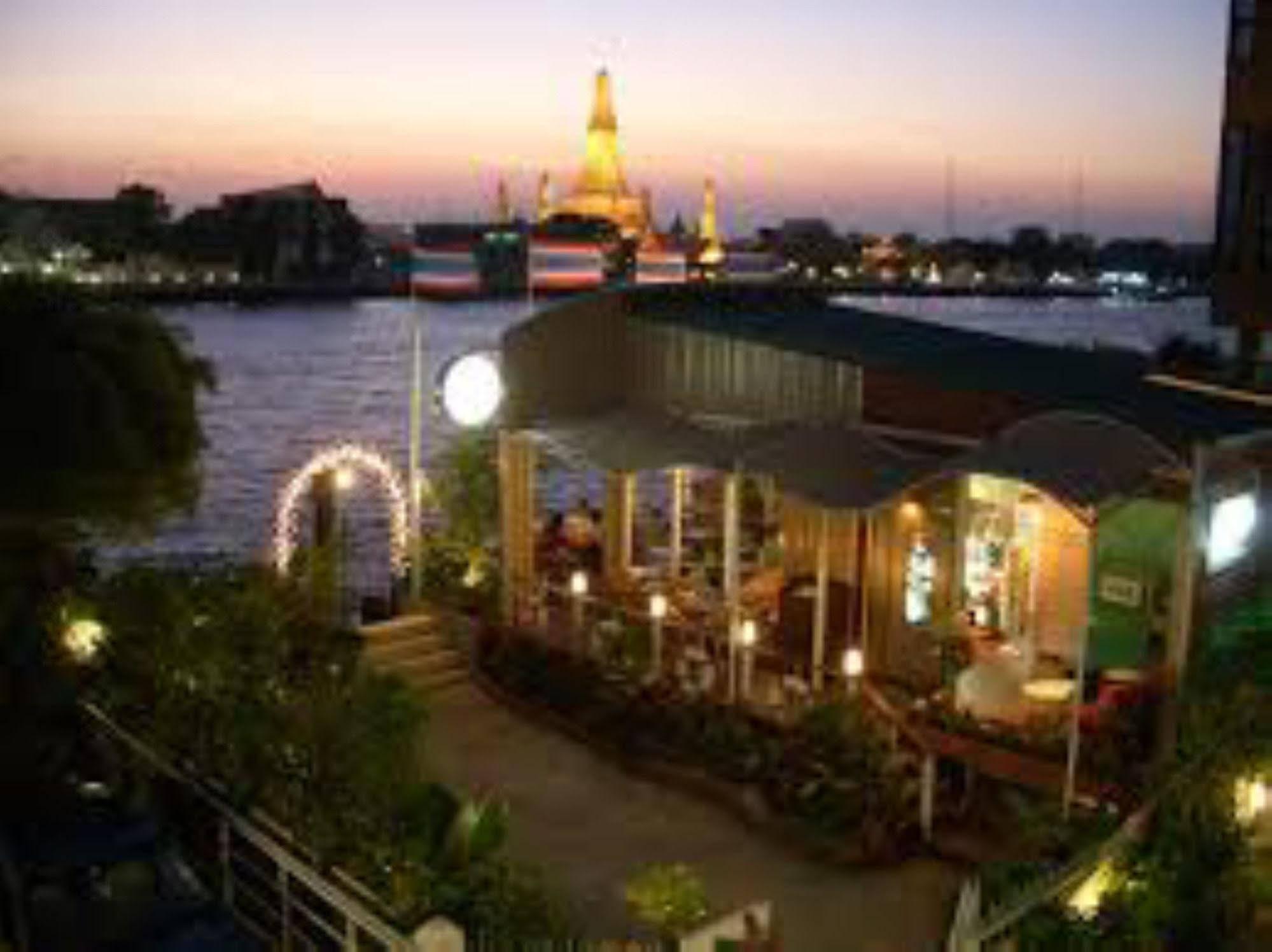 Aurum The River Place 4* Bangkok