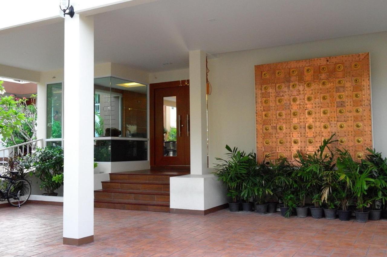 Hotel U Tiny Boutique Suvarnabhumi - Sha 4*