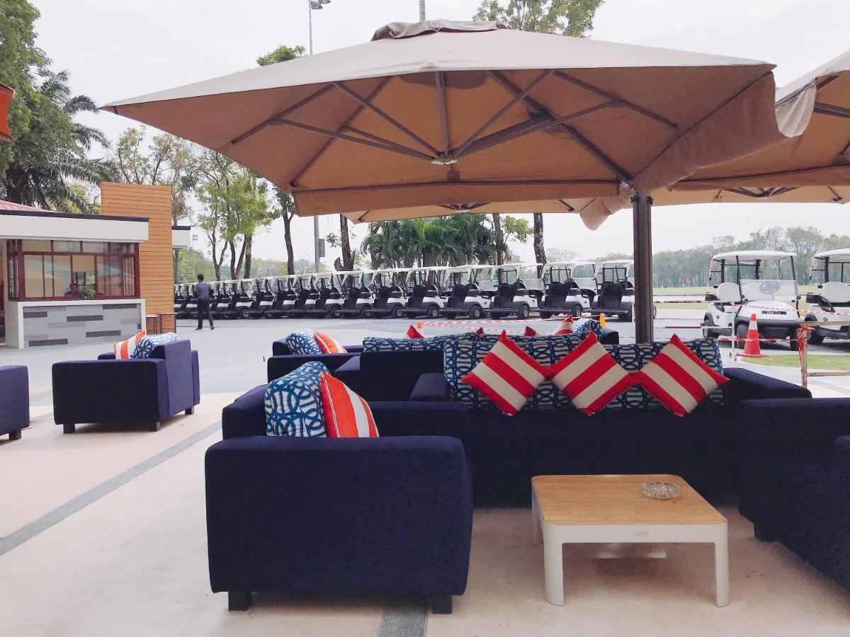 Eastin Thana Golf