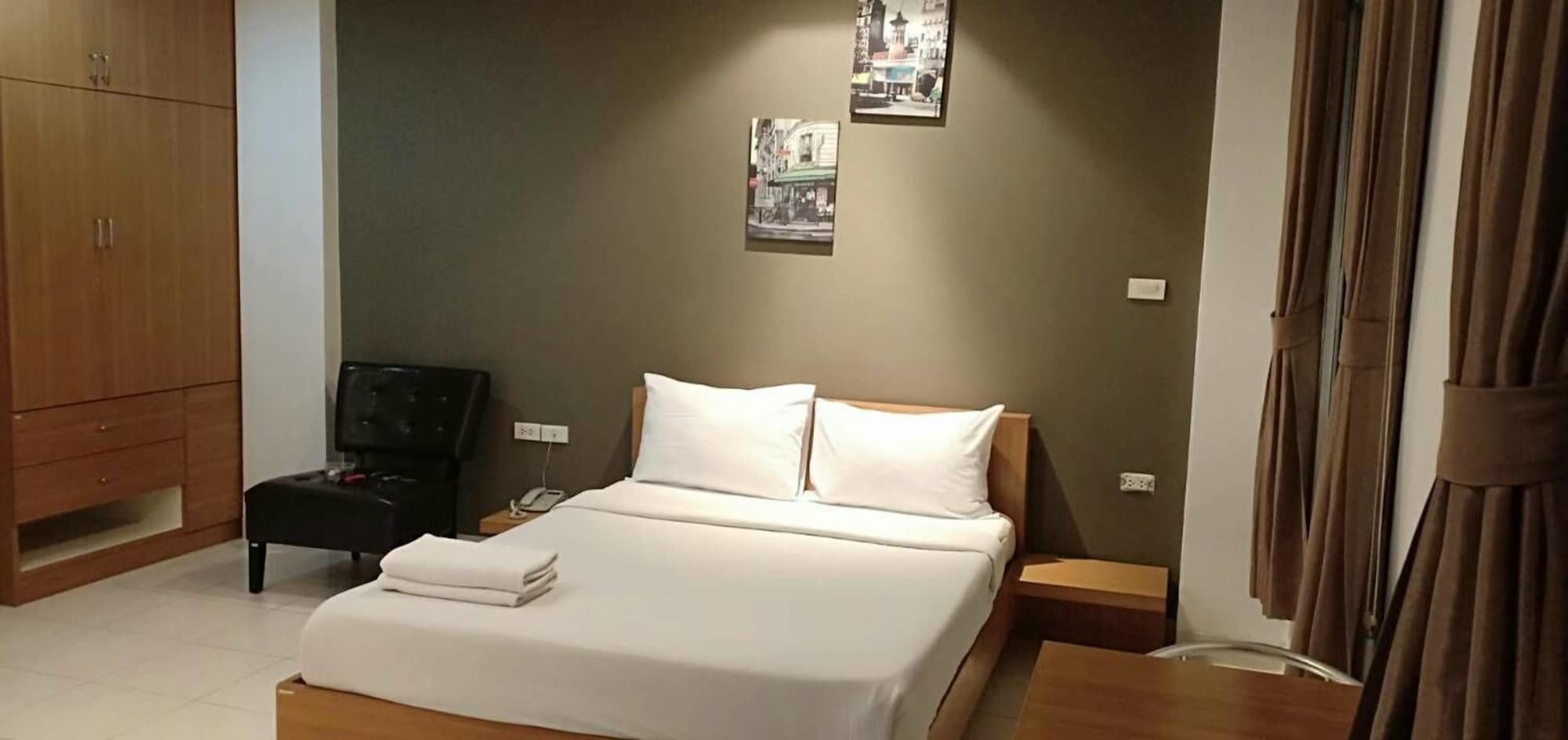 Sena House 3* Bangkok