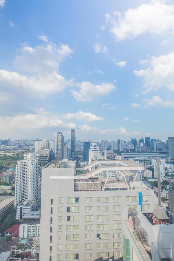 Hyde Sukhumvit 11 Floor 2 *