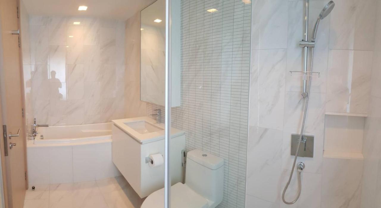 Hyde Sukhumvit 11 Floor 2 Apartment