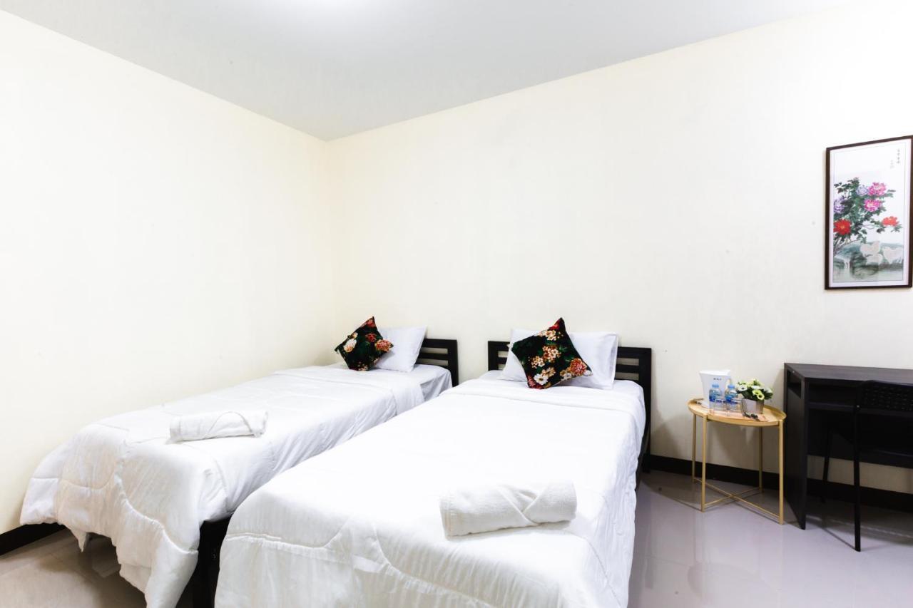 House Of Happiness Aparthotel 2*
