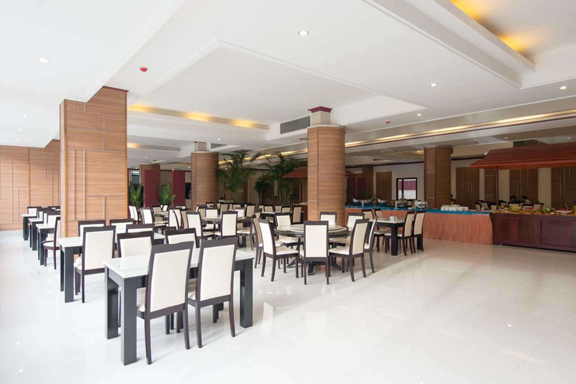 St Hotel 3*