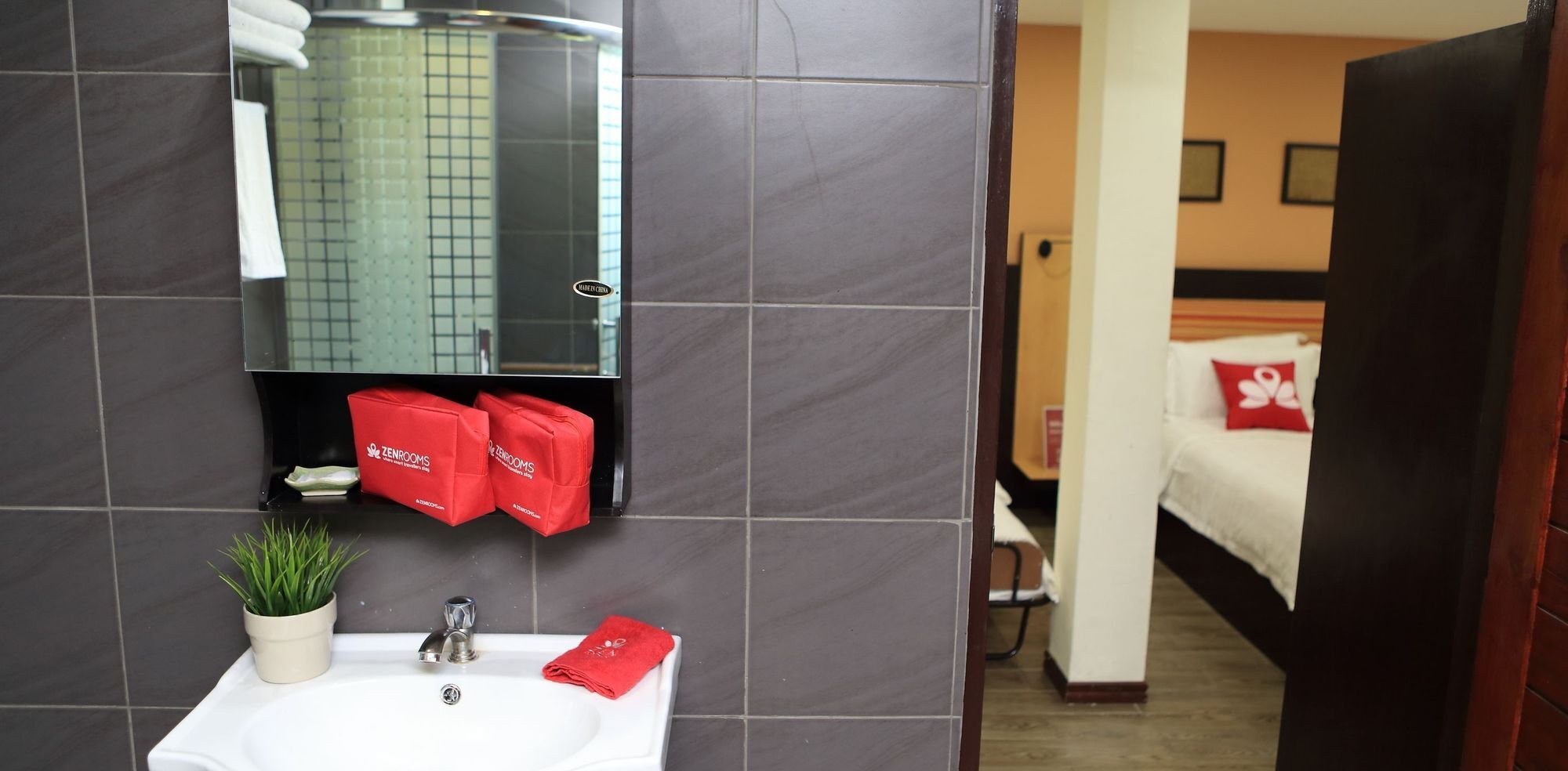 Hotel Zen Residency