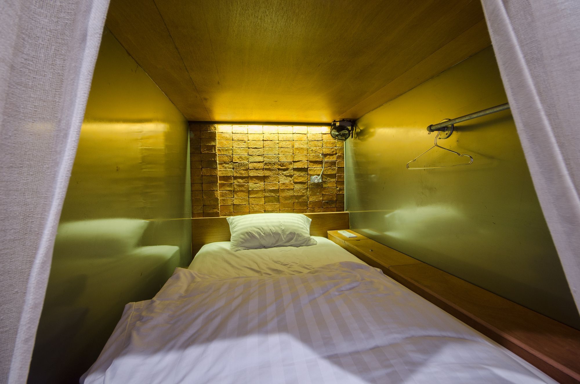 Siam Plug In Hotel