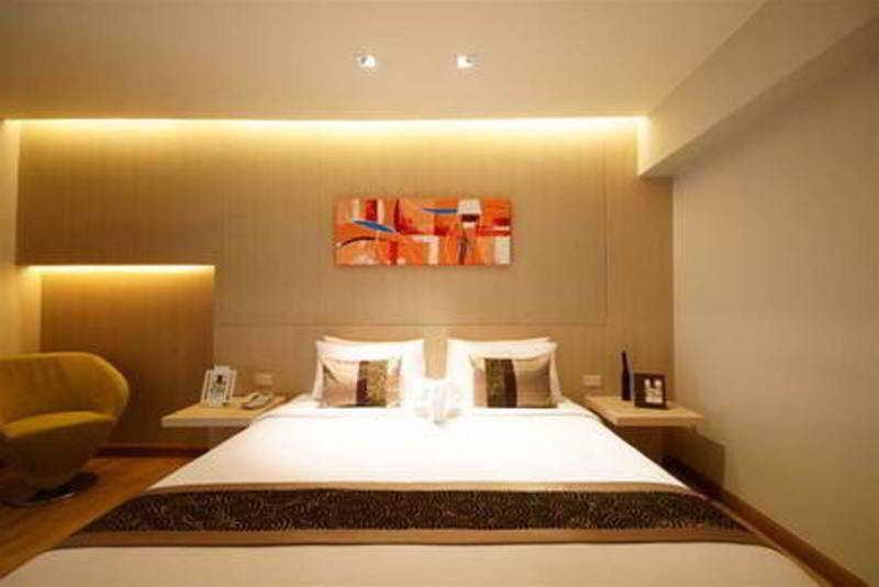 Hi Residence, 3*