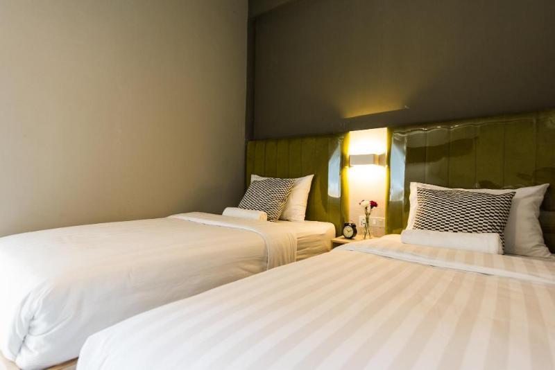 Hotel V Varee 3*