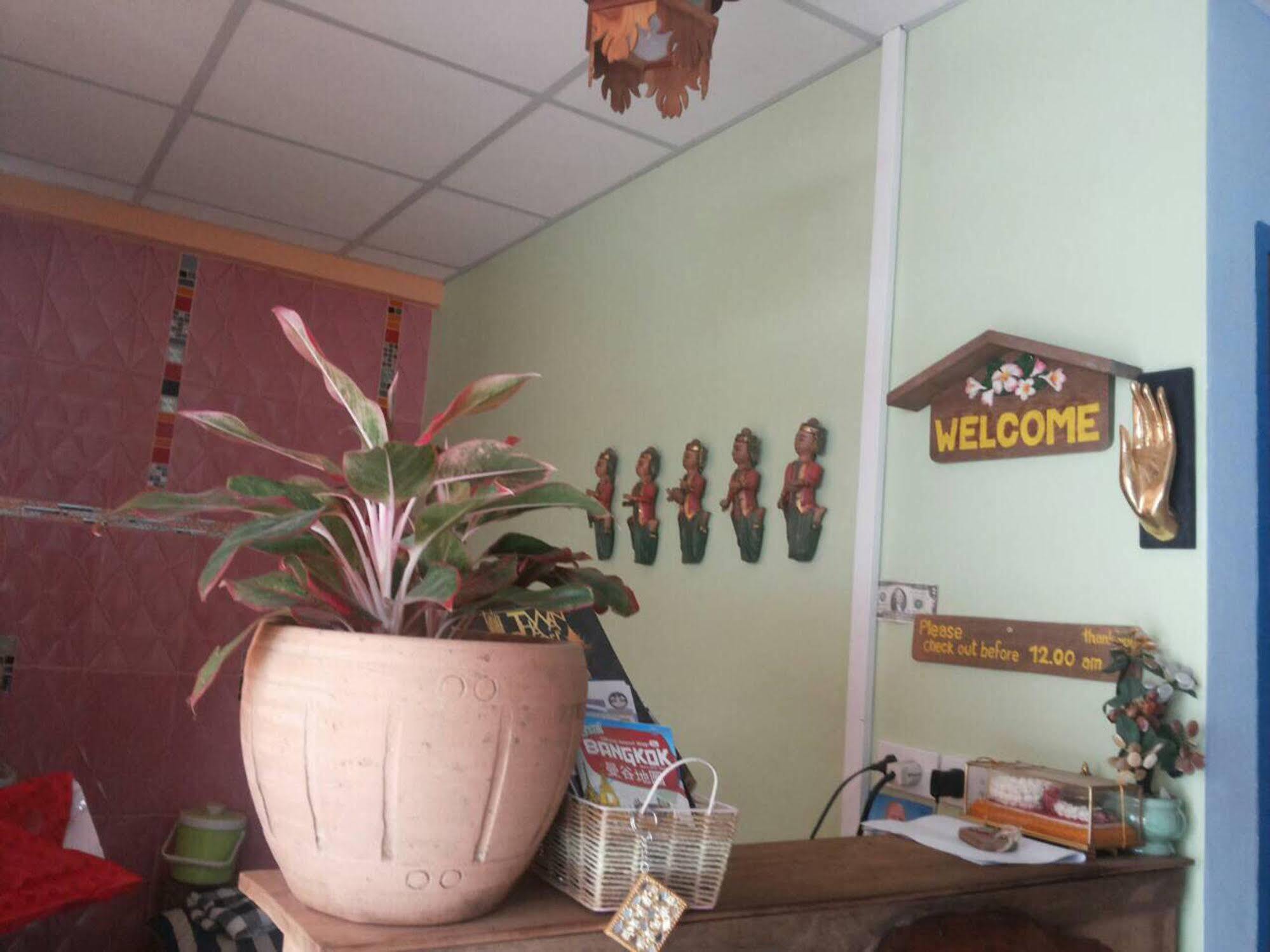 Zleep63 Hostel