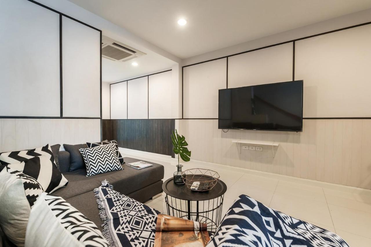 Miq Asoke808 - Asoke Bts - Garden Pool - 16 Pax Pousada