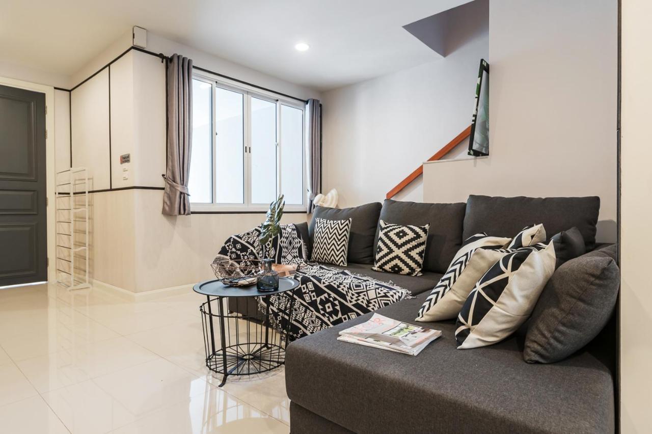 Pousada Miq Asoke808 - Asoke Bts - Garden Pool - 16 Pax Banguecoque