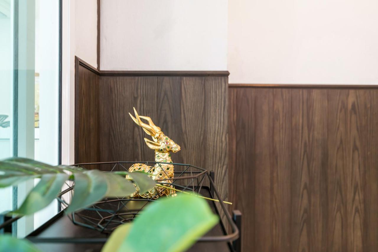 Miq Asoke808 - Asoke Bts - Garden Pool - 16 Pax Pousada