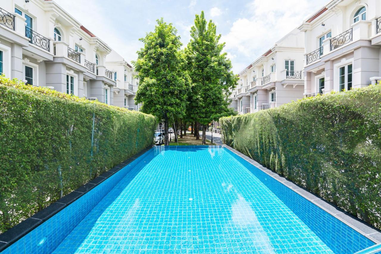 Miq Asoke808 - Asoke Bts - Garden Pool - 16 Pax Pousada Banguecoque