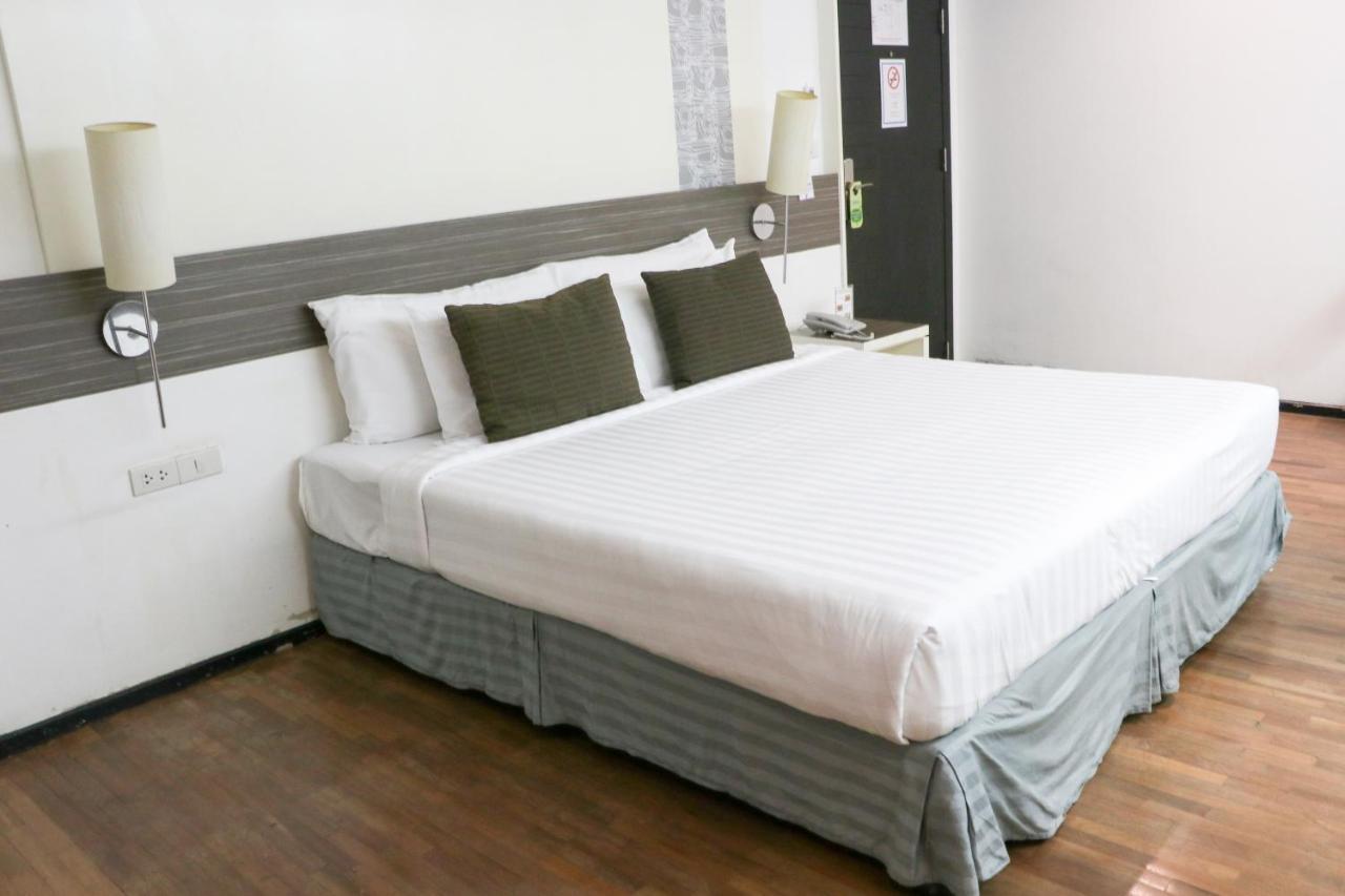 Inn The Mini R Ratchada 3*
