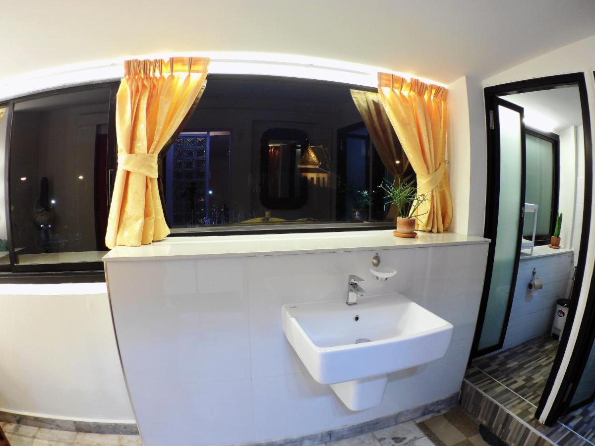 Albergue Ddm House