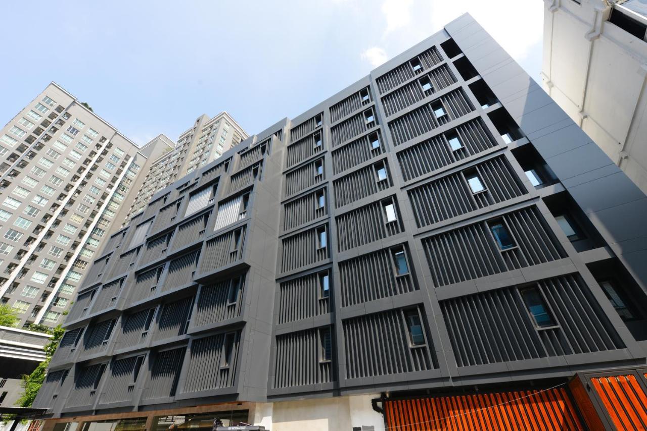 Aspira One Sutthisan Hotel