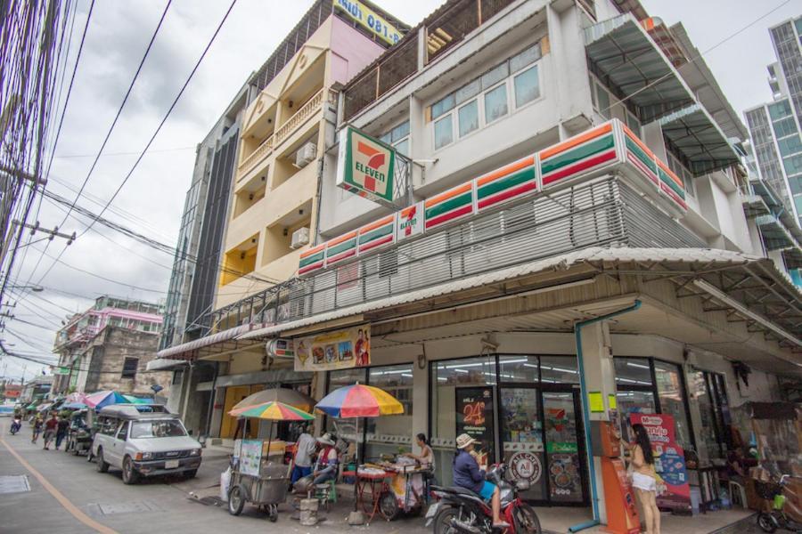 T2 2 Bedrooms 6 Guests Full Kitchen 1 Min To Bts Apartment
