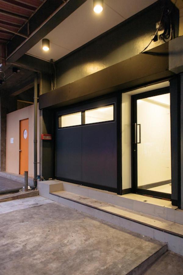 Apartment T2 2 Bedrooms 6 Guests Full Kitchen 1 Min To Bts Bangkok