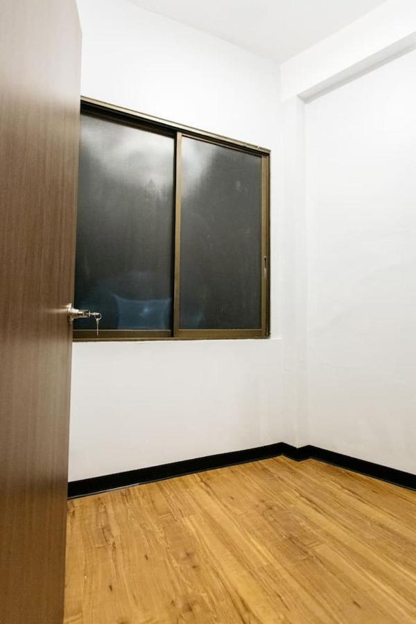U4 Large 2 Bed Full Kitchen 200m To Bts Bangkok