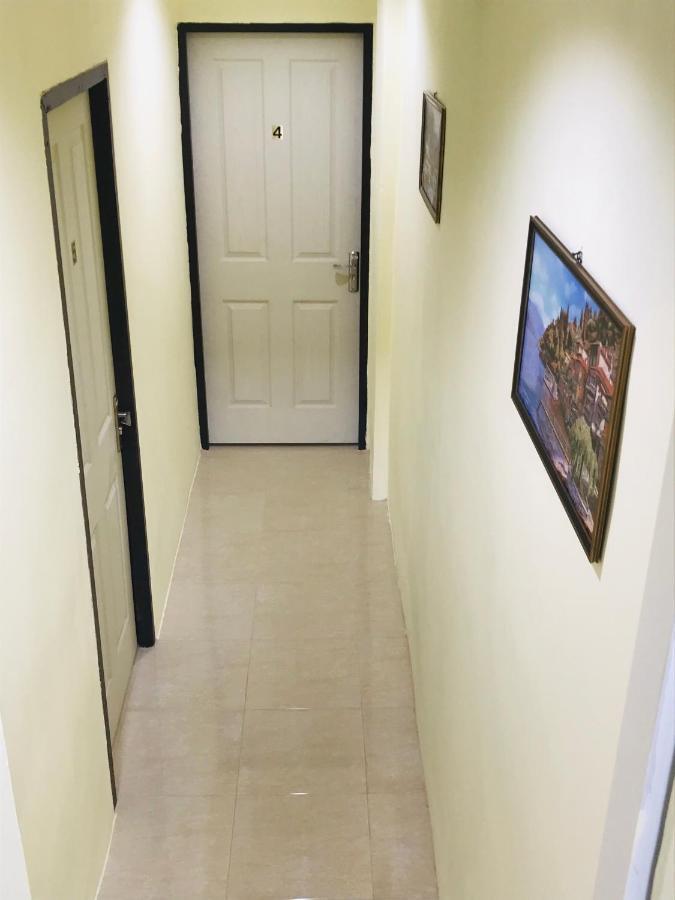 Harrys Resiendence Guest house Bangkok