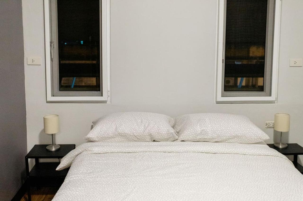 U4 Large 2 Bed Full Kitchen 200m To Bts * Bangkok