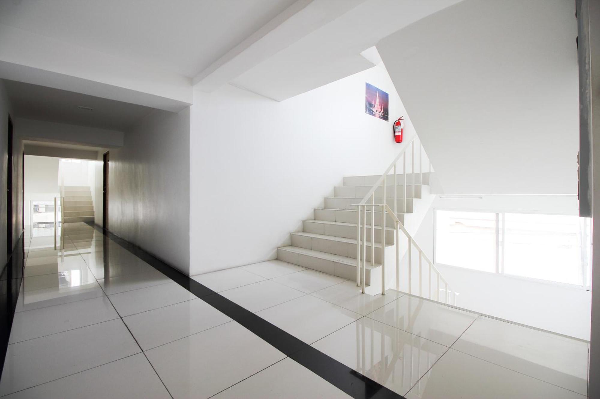 Apartment Slt
