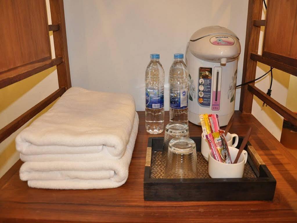 Albergue Double Dd House At Mrt Sutthisarn *
