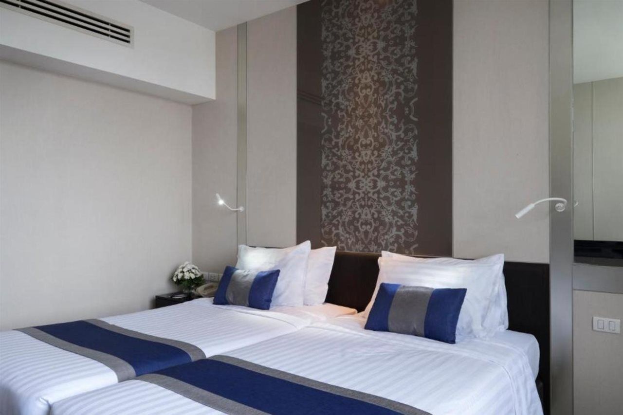 Hotel Mandarin Managed By Centre Point 4*