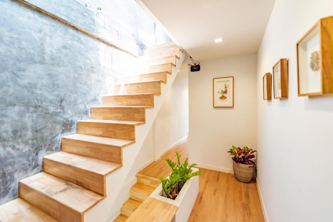 Hidden Oasis Bed & Breakfast Bangkok