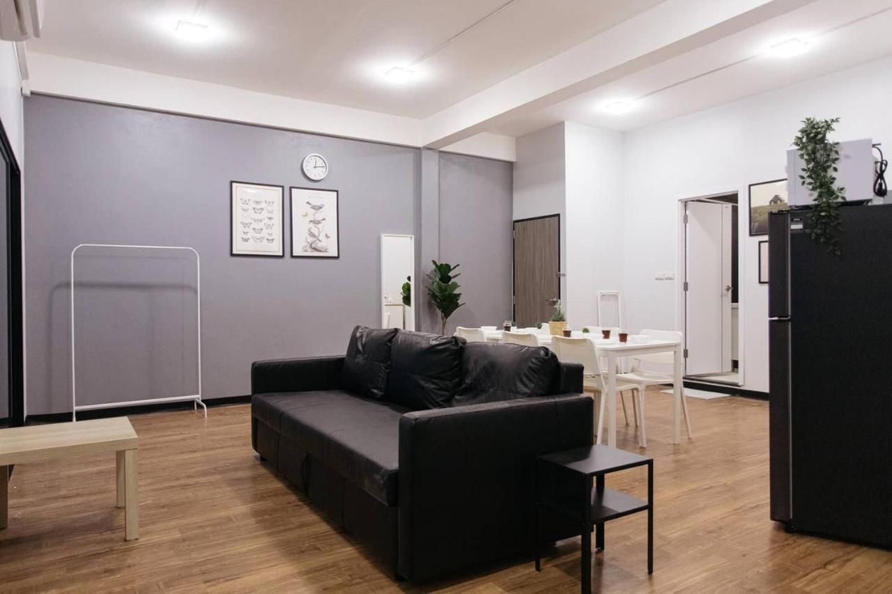U3 Large 2 Bedroom Full Kitchen Near Bts Udomsuk Apartment *