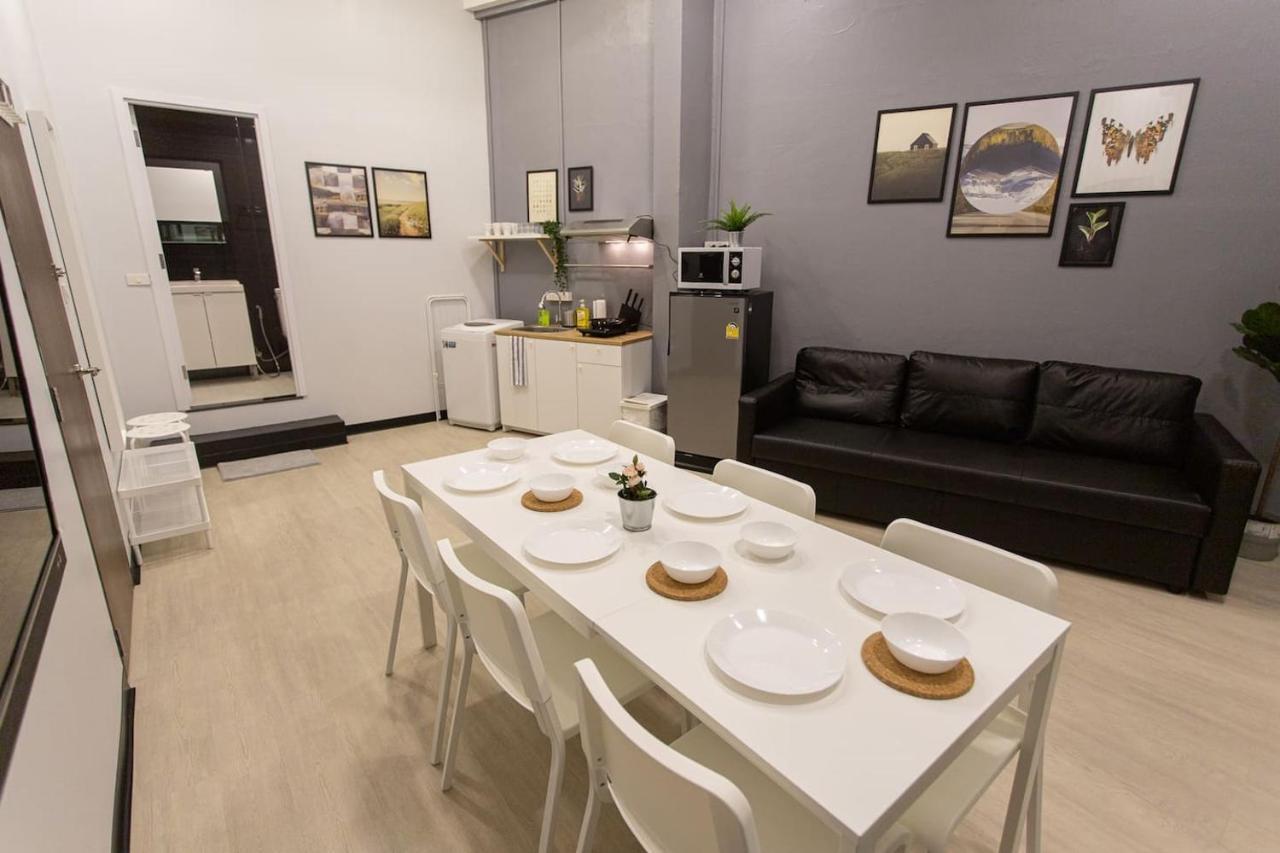 U1 Large 2 Bed Bts Udomsuk *