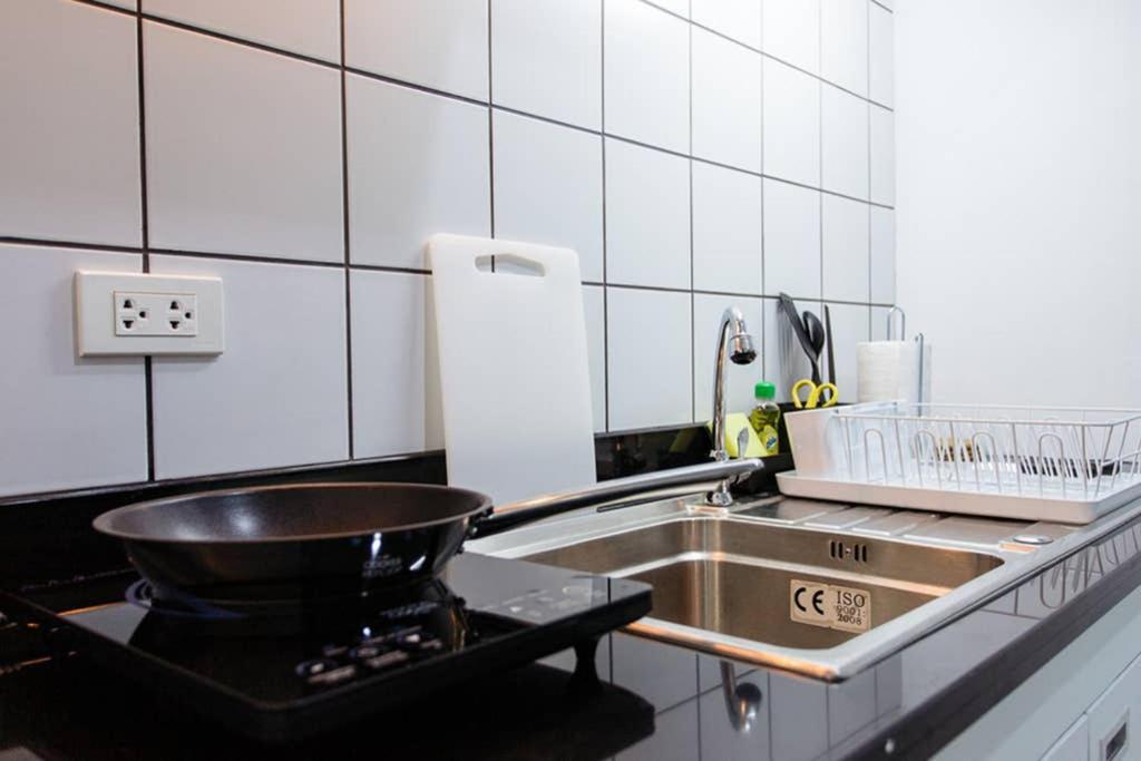 P4 Silom Large 2beds Full Kitchen Wifi 4-6pax Pangsapuri