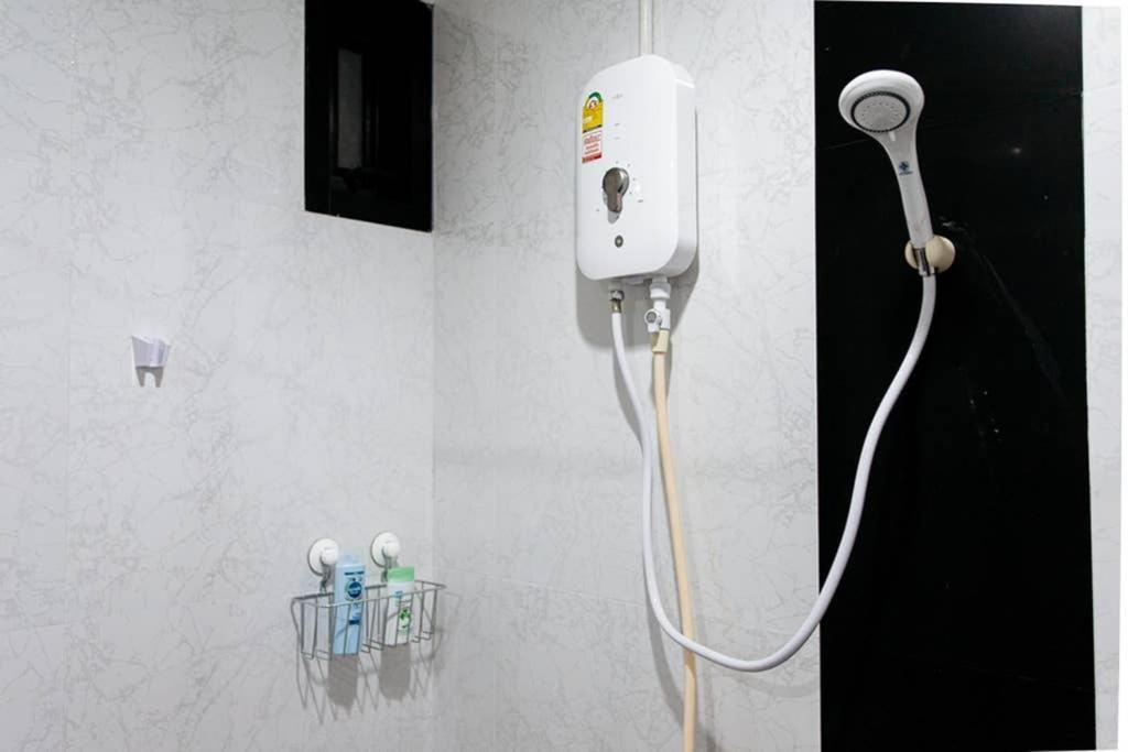 Pangsapuri P4 Silom Large 2beds Full Kitchen Wifi 4-6pax Bangkok