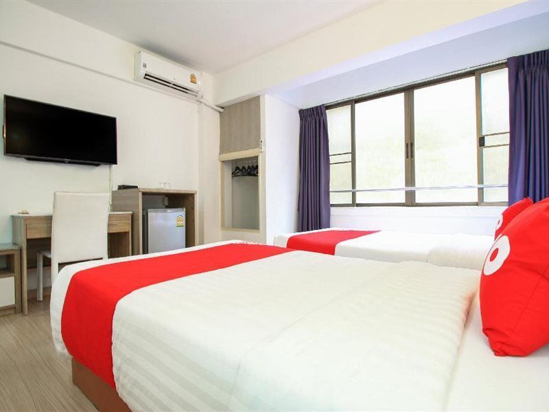 Crown Bts Nana Hotel Bangkok