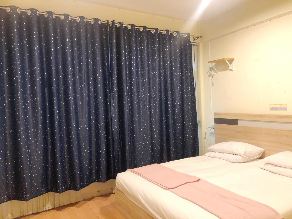 Hostel 305hostel *