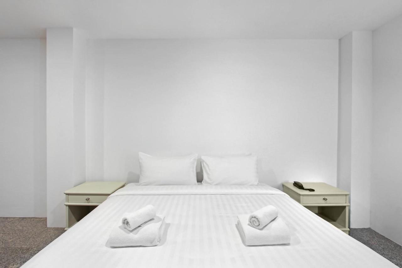 Pula Silom Hotel