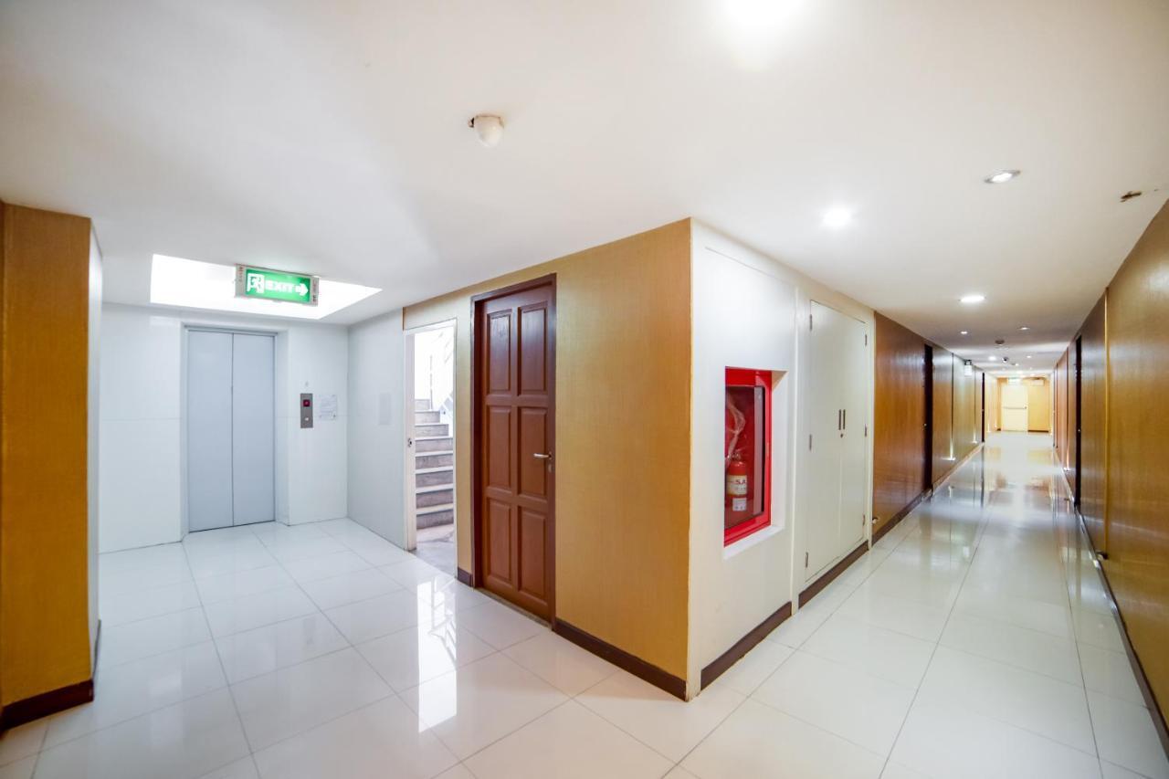 Oyo 460 Int Place Hotel Bangkok